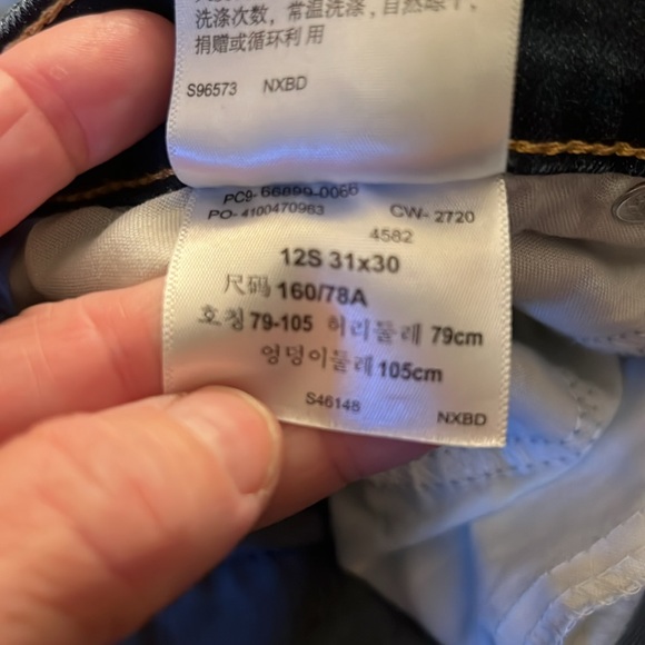 Denizen Levi’s Mid rise Bootcut Jean - Picture 11 of 11